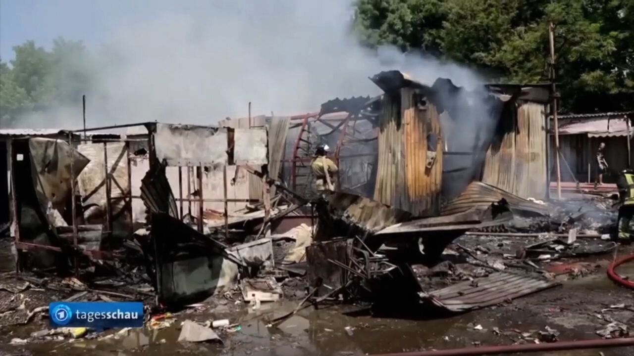 Německá televize označila ukrajinský raketový útok na tržiště v Doněcku za ruské ostřelování!