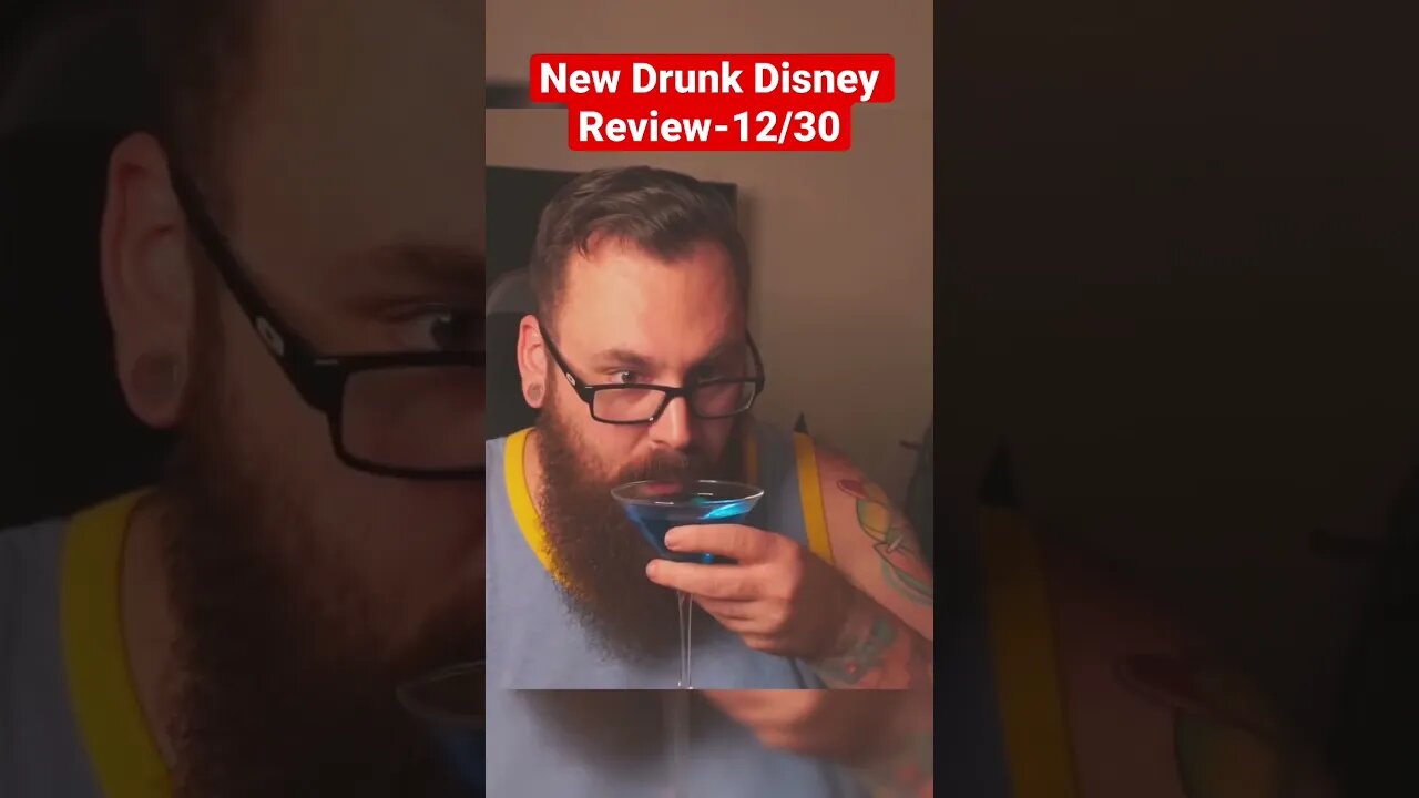 Check out my #aliceinwonderland review #disney #drunkreview #disneyreviews #drunkhistory #drunk