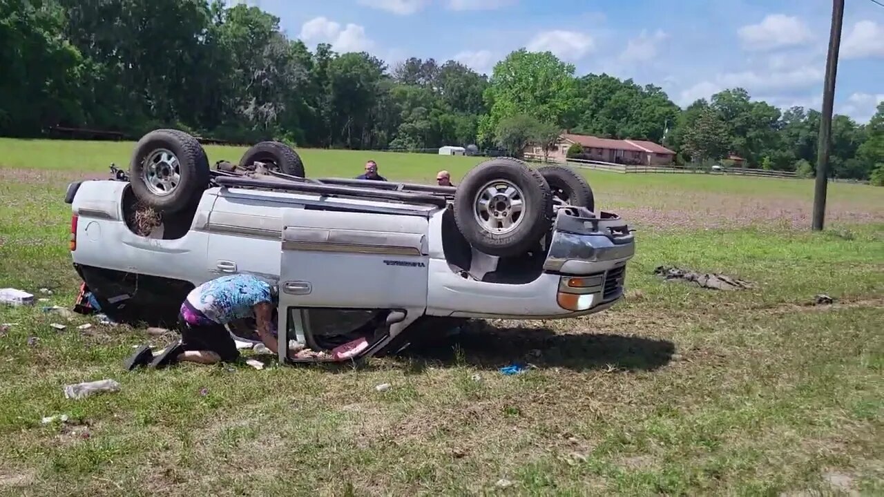 car crash Lake City Florida roll over crash April 6, 2023