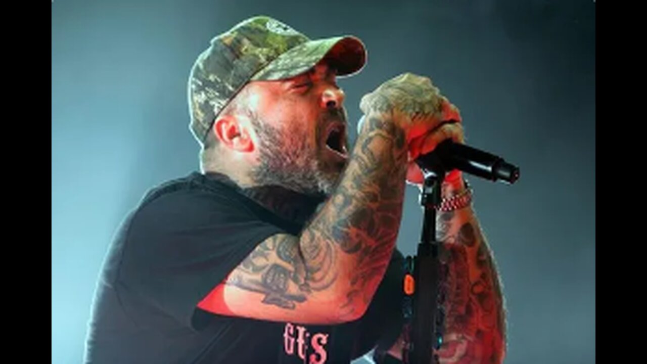 Aaron Lewis COOKING! en fuego. "Where's th line in th sand? Only We the people can ..."