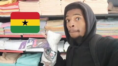 AFRICAN AMERICAN LIVING IN AFRICA GOES TO THE MARKET