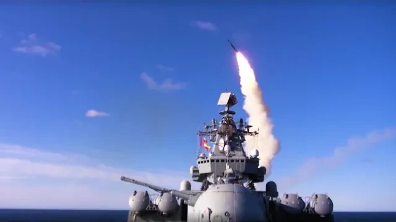 The Russian missile cruiser varyag has the most powerful air defense systems in the world