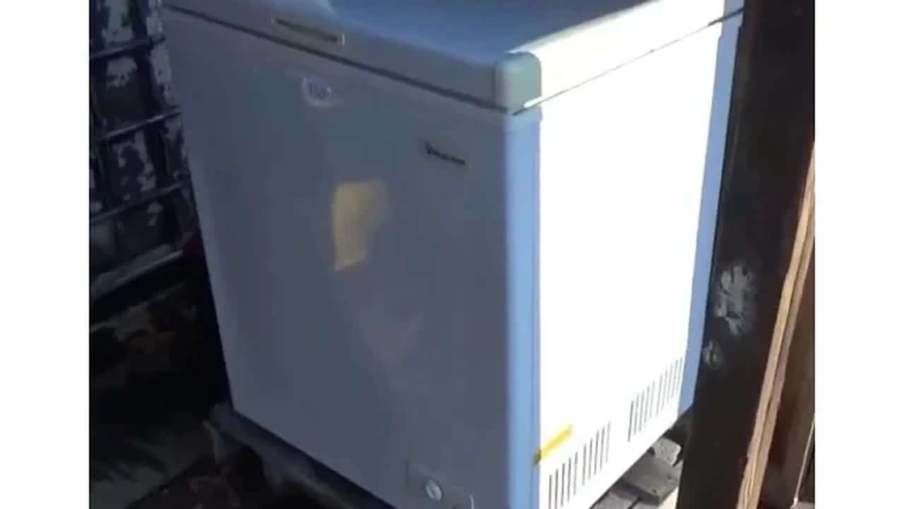 Solar Powered Freezer ~ Hunting ~ Off Grid Construction