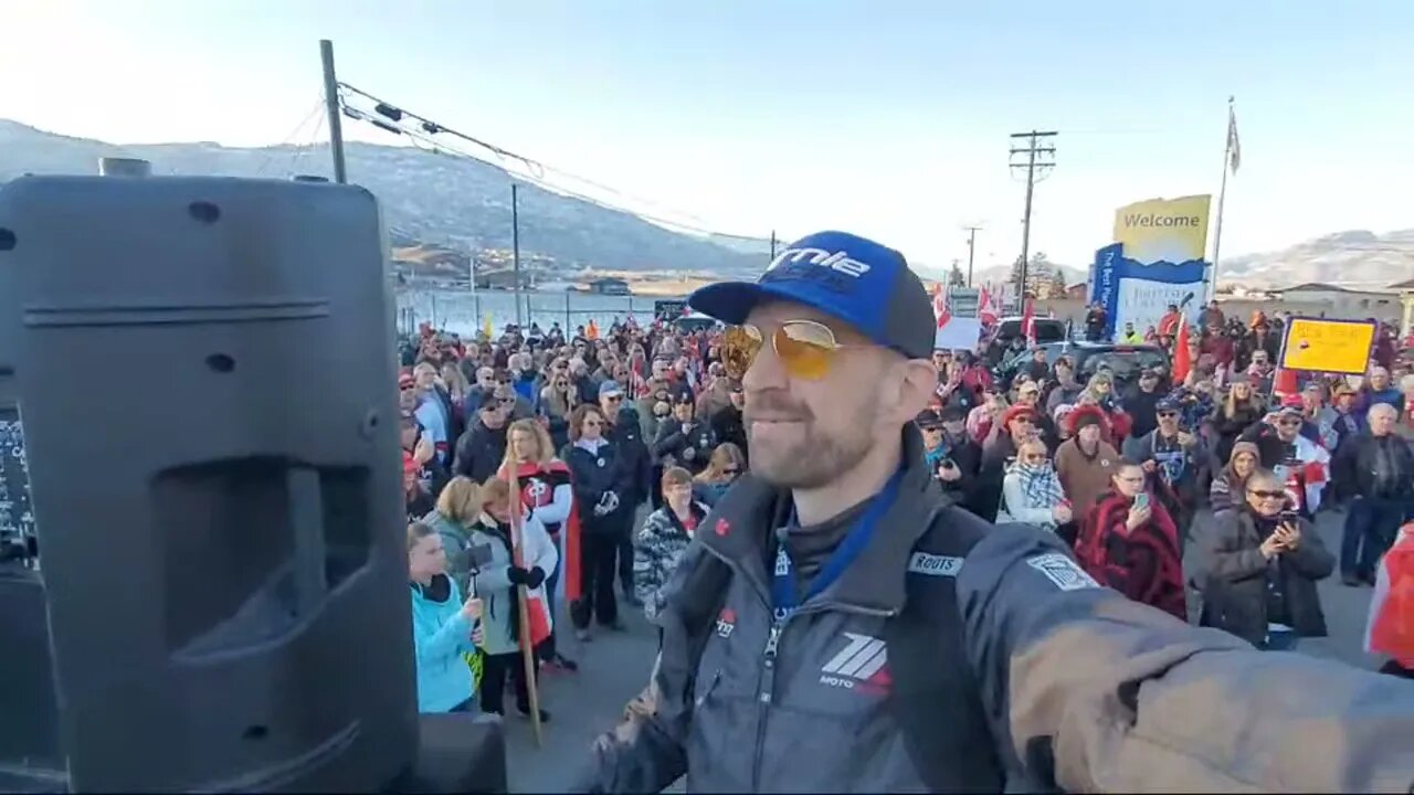 Osoyoos Border - Okanagan Freedom Convoy Live w/ Marcel Irnie | IrnieracingNews Feb.12, 2022