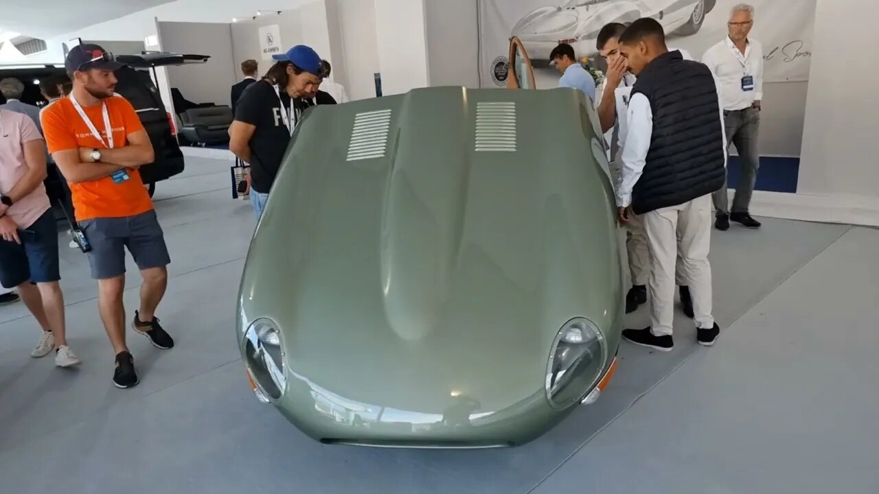 Tera V12 quad cam pure sound in Jaguar E-type style [4k 60p]