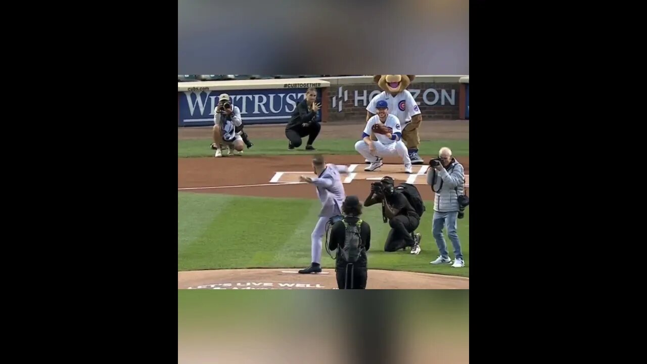 Conor Mcgregor baseball pitch fail