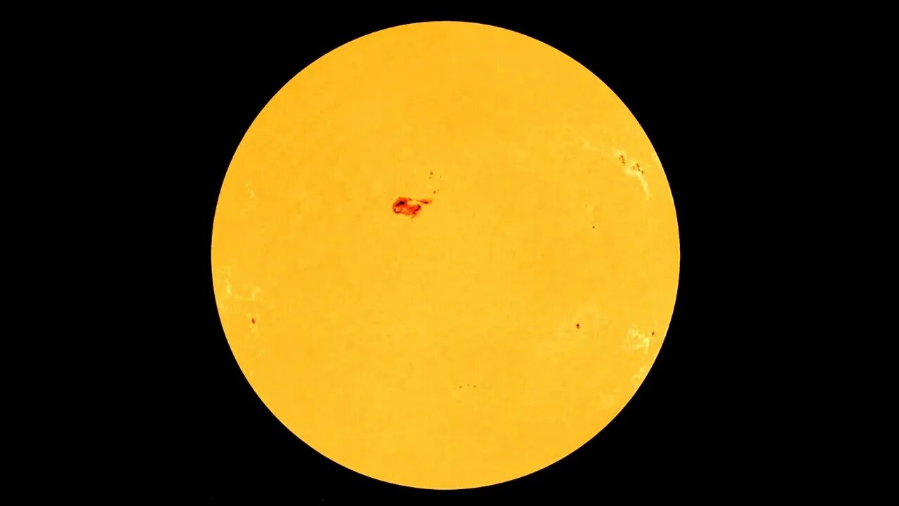 THE SUNSPOT IS TURNING TOWARD EARTH !!!!