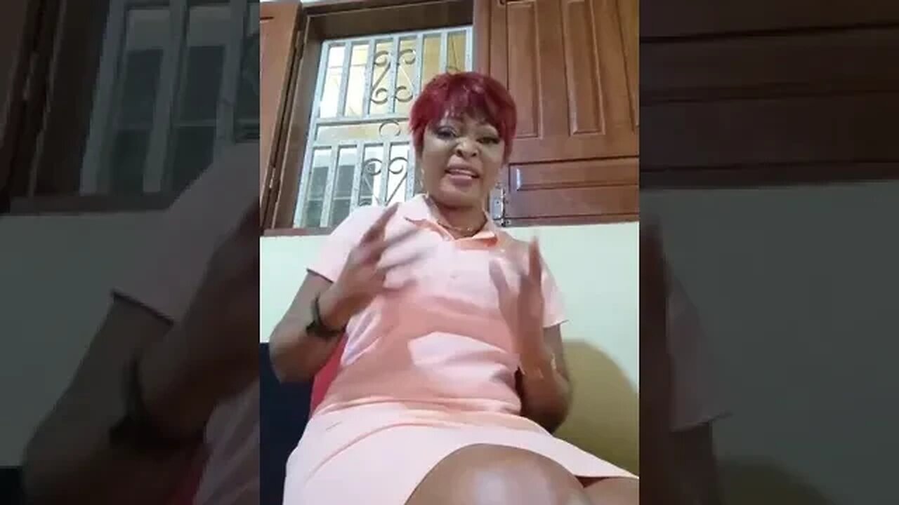Destructrice Flore De Lille Veuve Joyeuse🌈 par un démon. L’enfant avait des crises violentes SEXE