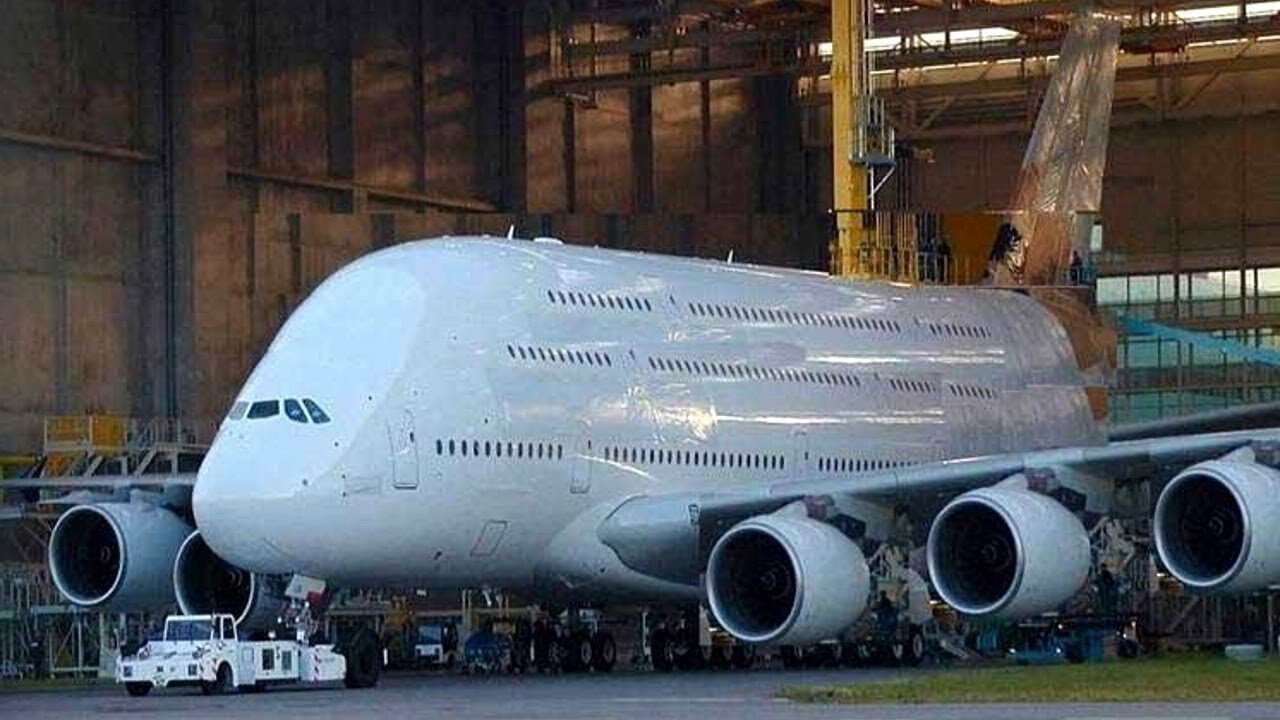 Top 10 Biggest and Fastest Airplane ever 2020