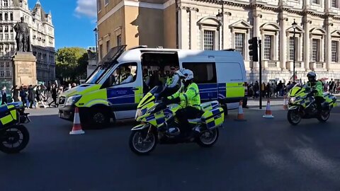 Met police presence in London #horseguardsparade