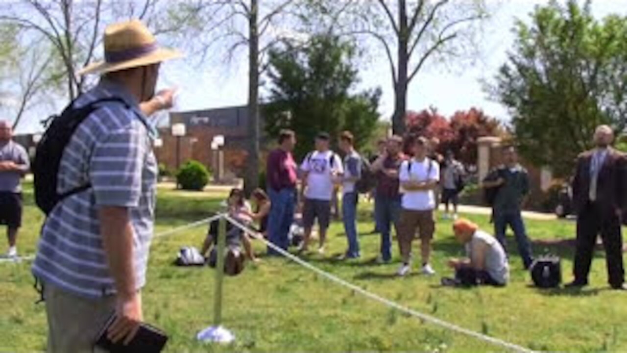 Volunteer State Community College - Open Air Preaching - Street Preacher Kerrigan Skelly