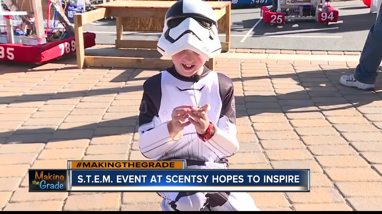 Scentsy Con blends comic characters with S.T.E.M. learning