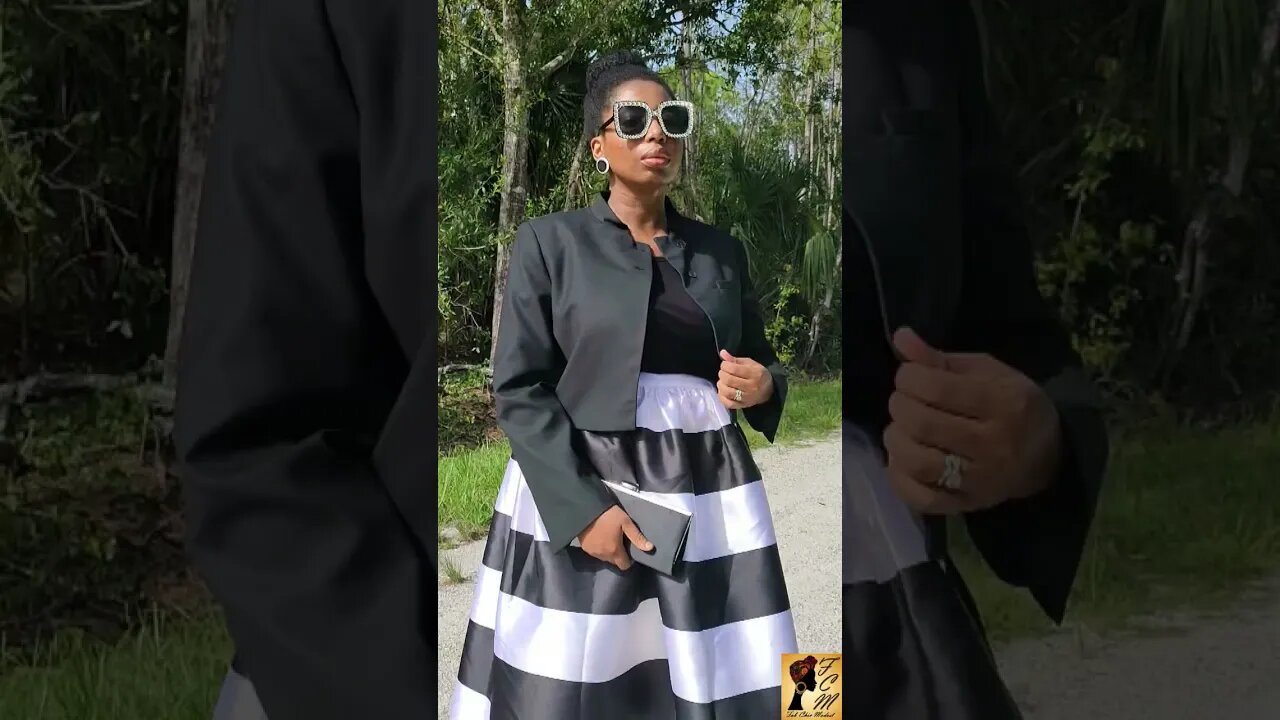 STYLING A ZARA CROPPED BLAZER WITH A FULL SKIRT | MODEST FASHION