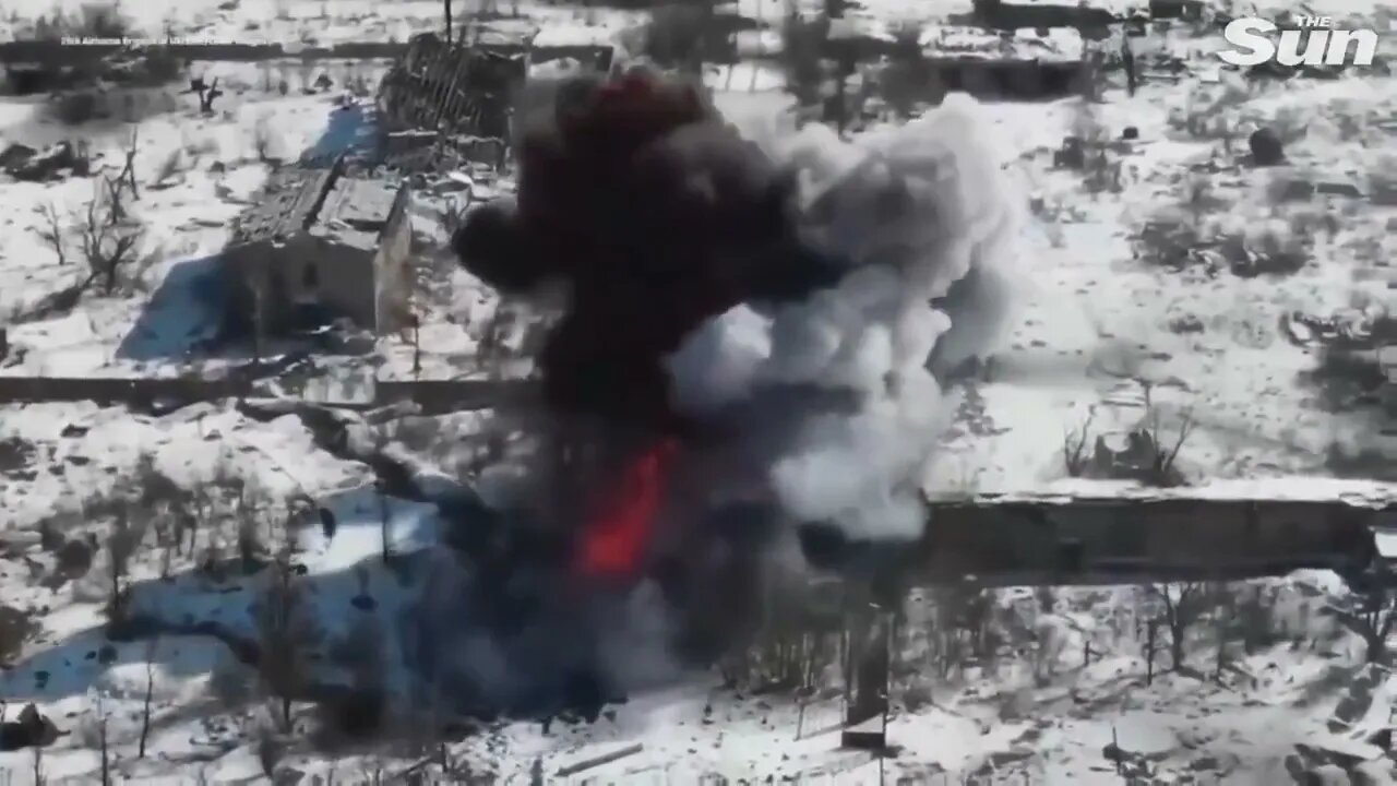 **WARNING** Ukraine's Airborne Brigade destroys Russian tanks with launchers