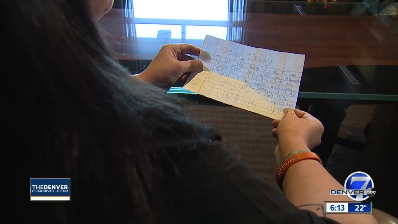 Heartfelt note found at DIA, stranger now on mission to Find Emma's Dad