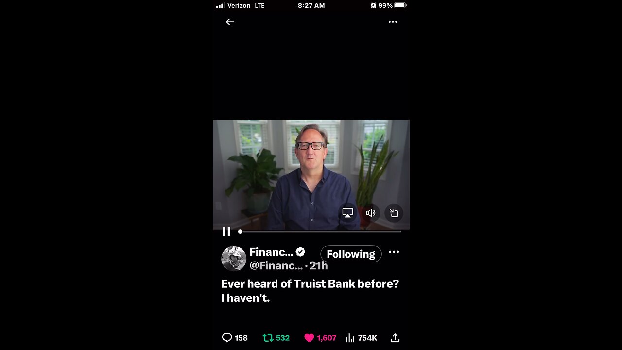 Big banks vs regional banks 