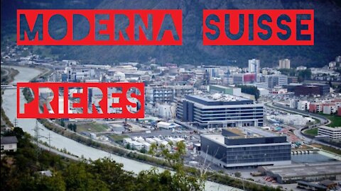Procession religieuse devant l'usine Moderna dans le Valais