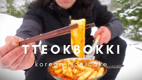 TTEOKBOKKI | SPICY KOREAN RICE CAKE | HIKING IN STRONG WIND