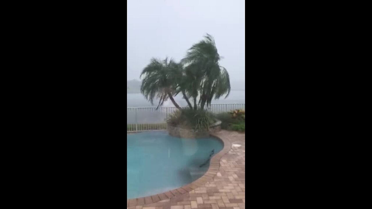 First feeder band of Isaias in Port St. Lucie