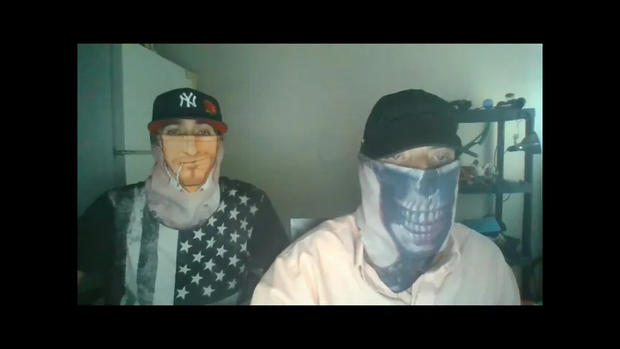 Russian Mike Met With Chapo Over Control Of Canada's Plazas ( black market )