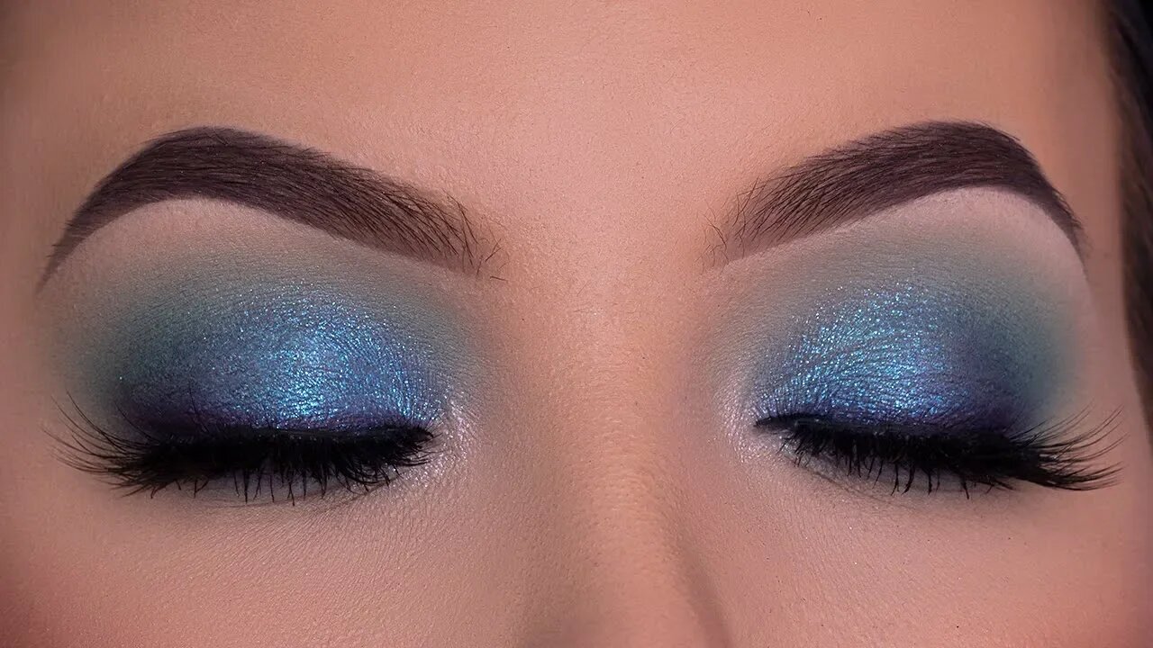 Blue Holiday Eye Makeup Tutorial