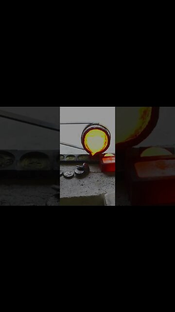 ‼️🔥Pouring copper coins🔥‼️ #copper #devilforge #metalcasting #pouring #casting #melting