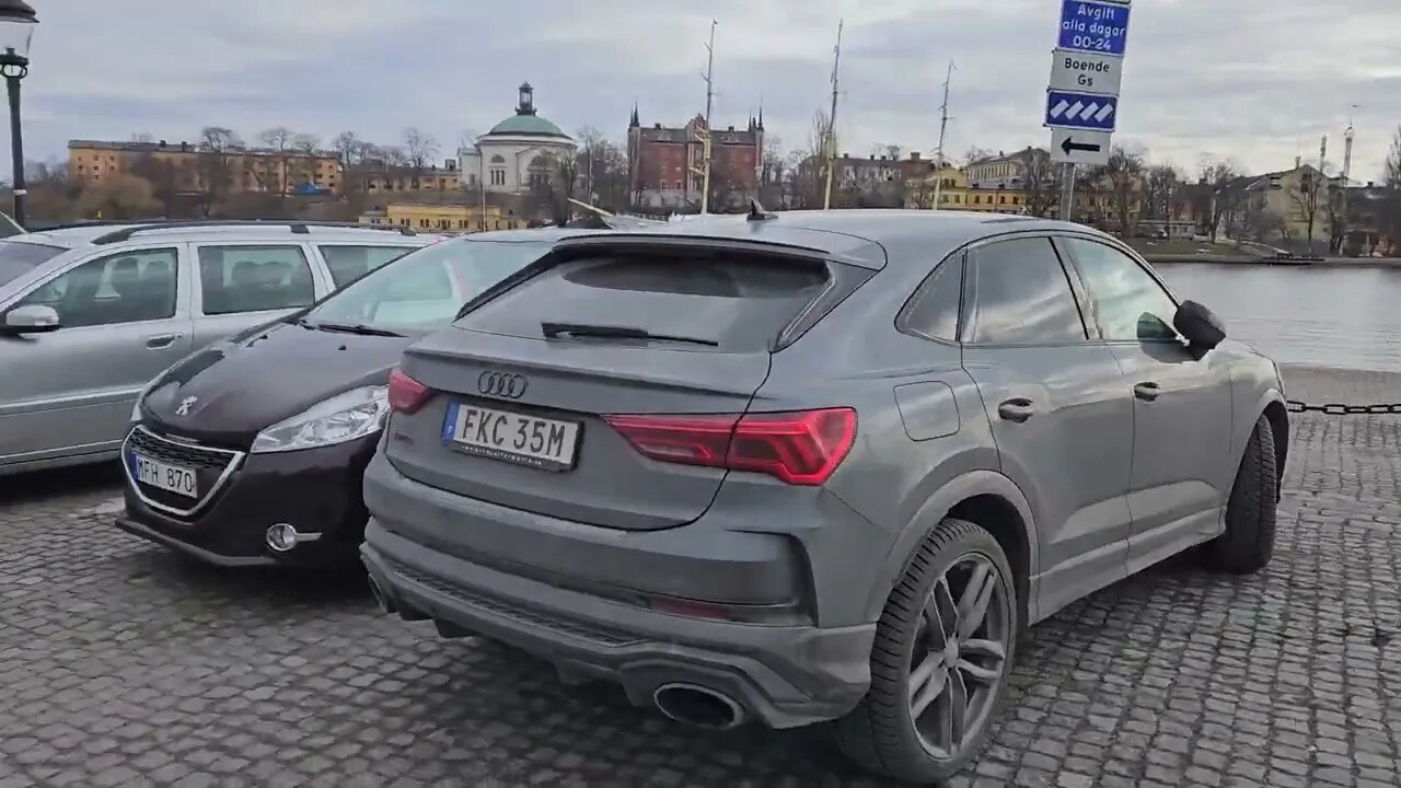 Audi RSQ3 most discreet RS model ever? [4k 60p]