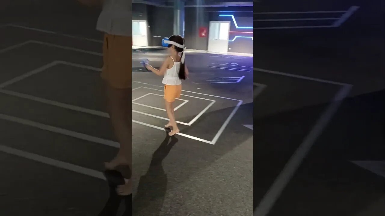 tiktok:unreal.md đŽđžđšī¸ #vr #vrclub #virtualreality #unrealvr #moldova #chisinau #vrarena đ¤ @unrealmd