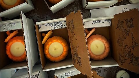 Unboxing of October’s Soap and Candle Love Club