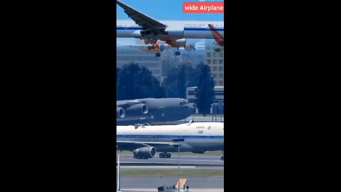 wide Airplanes landing /)🛬😱🔥#shorts