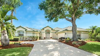 4939 SW Hammock Creek Drive 4K Video