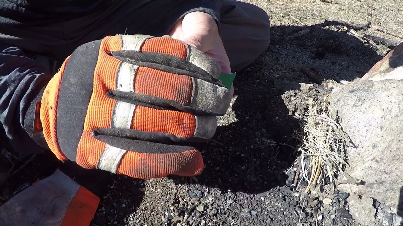 Truck Camping: Fire Starter with a AA Battery and Tin Foil Gum Wrapper