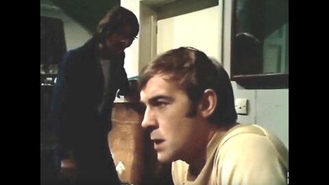 Green Julia (1971) - Michael Jayston, John Hurt - PG