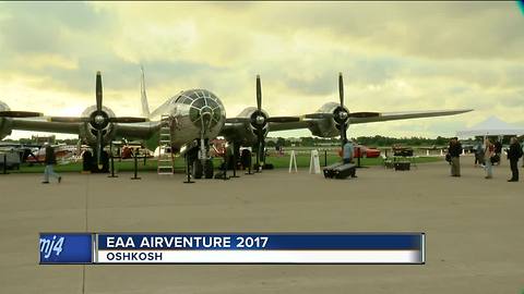 EAA AirVenture up and running in Oshkosh