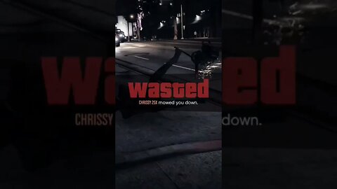 GTA - Idiot Crashes into Helicopter, gets Free Haircut #gta5 #online #random #moments #funny #prank