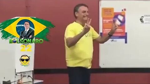 Bolsonaro já votou hoje cedo e você? bora apertar o 22 com esperança Brasil