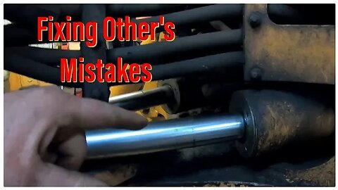 Fixing Other's Mistakes | Case 580sk Backhoe Hydraulic Cylinder Repair