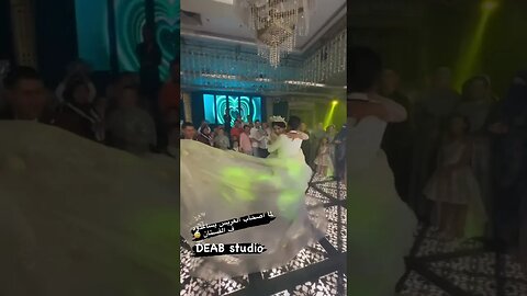 لما اصحاب العريس يساعدو صحابهم العريس 😂#عرس