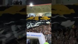 Torcida do Vasco estremecendo São Januário - Vasco 3x2 Novorizontino