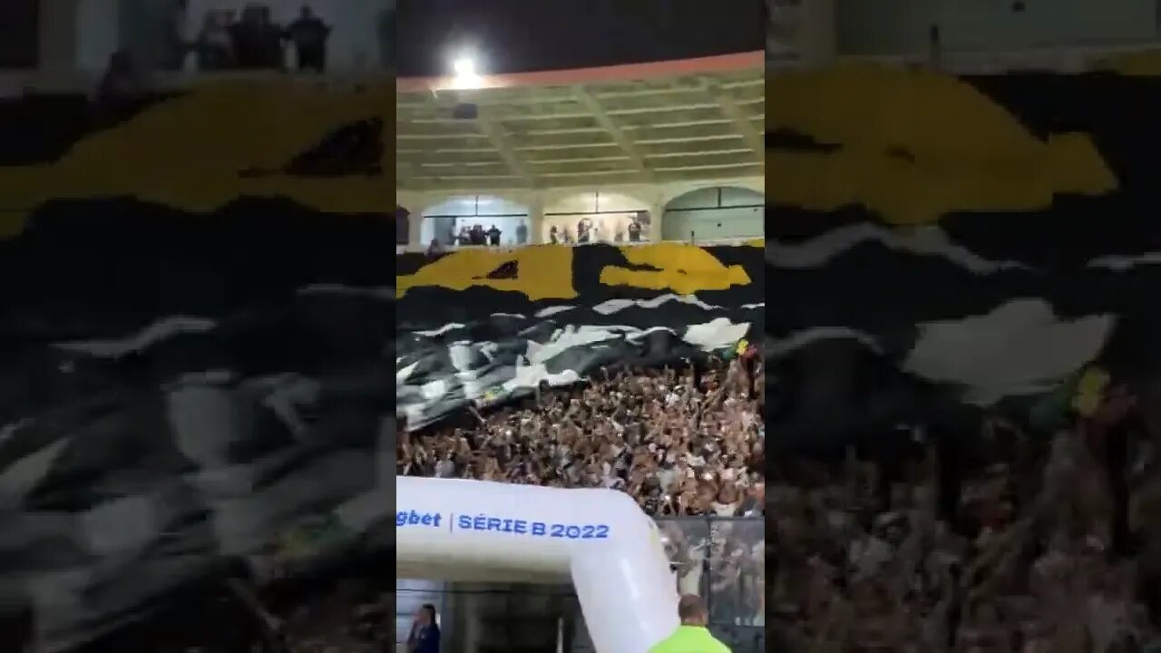 Torcida do Vasco estremecendo São Januário - Vasco 3x2 Novorizontino