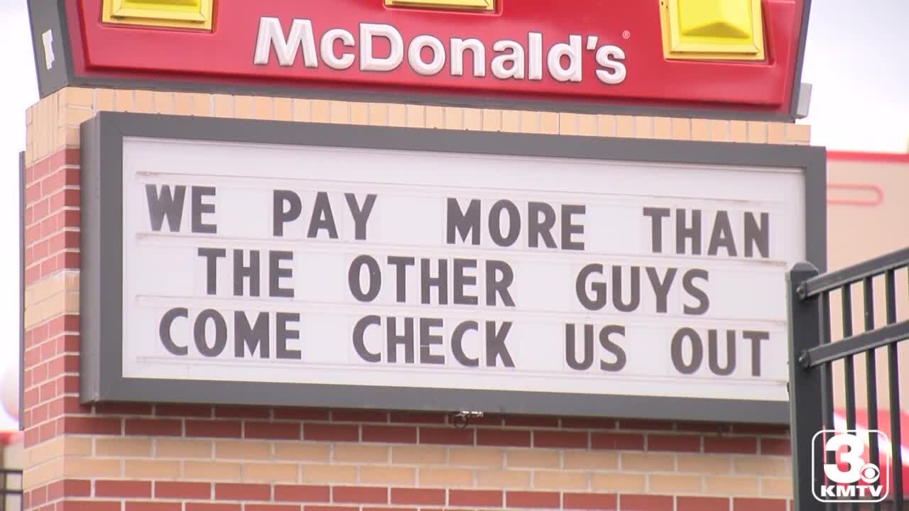 Restaurants struggling to find employees