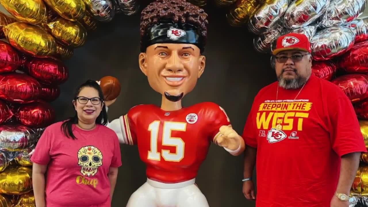 Chiefs fan, cancer survivor selling handmade items to pay medical bills