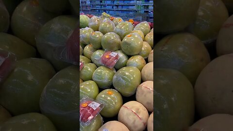 Melons and Mangoes #food #mango #shortsvideo #foodie