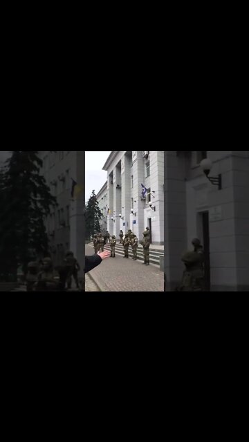 Ukraine War - Residents of Berdyansk protest Russian occupation. Troops from Dagestan outside.