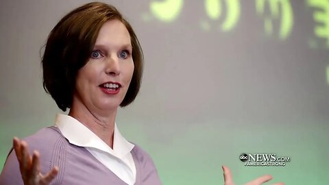 Single mother in Iowa comes forward as Powerball winner