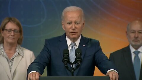 Biden Starts Rambling About Not Having Water When He Played Football