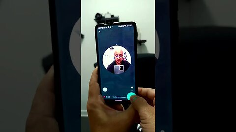 Veja como gravar vídeo no botão de enviar áudio no WhatsApp