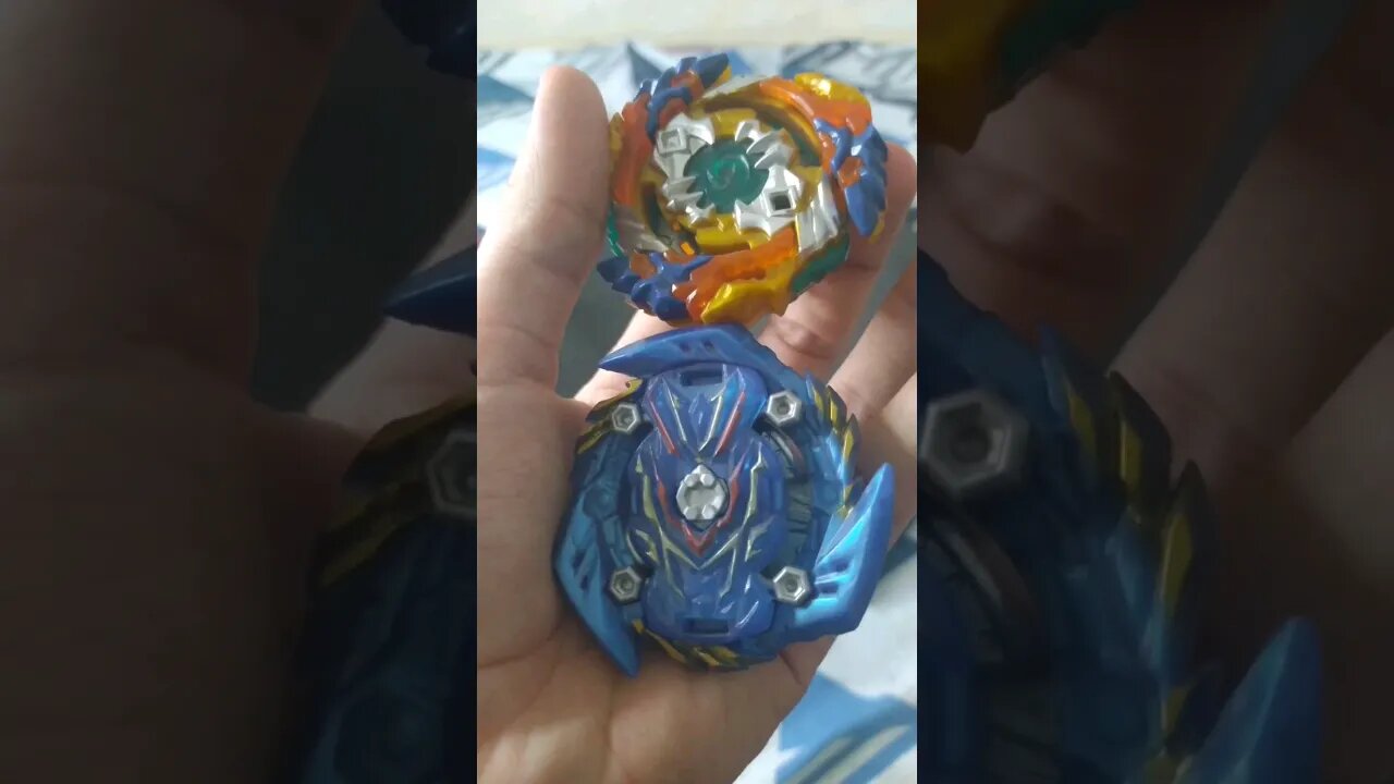 batalha de 2 lendários! 😱 #batalhadebeyblade #beyblade