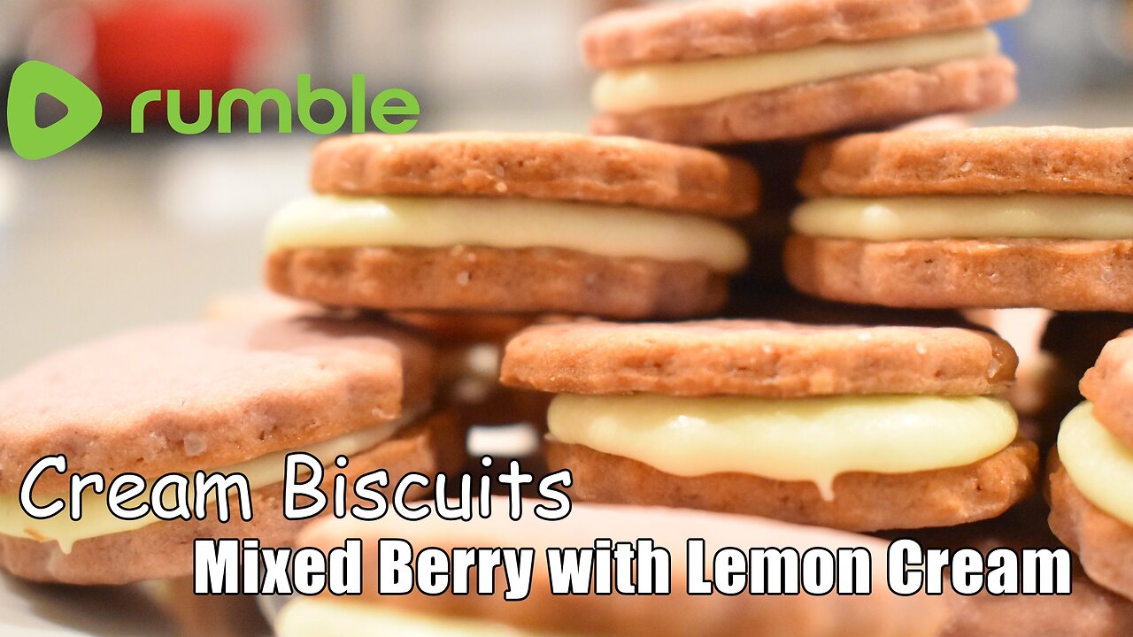 Mixed Berry with Lemon Cream Biscuits