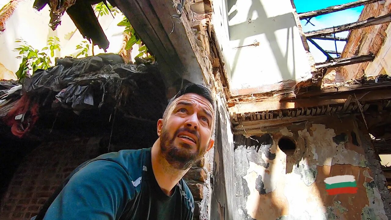 Exploring abandoned Bulgarian house in Plovdiv 🇧🇬